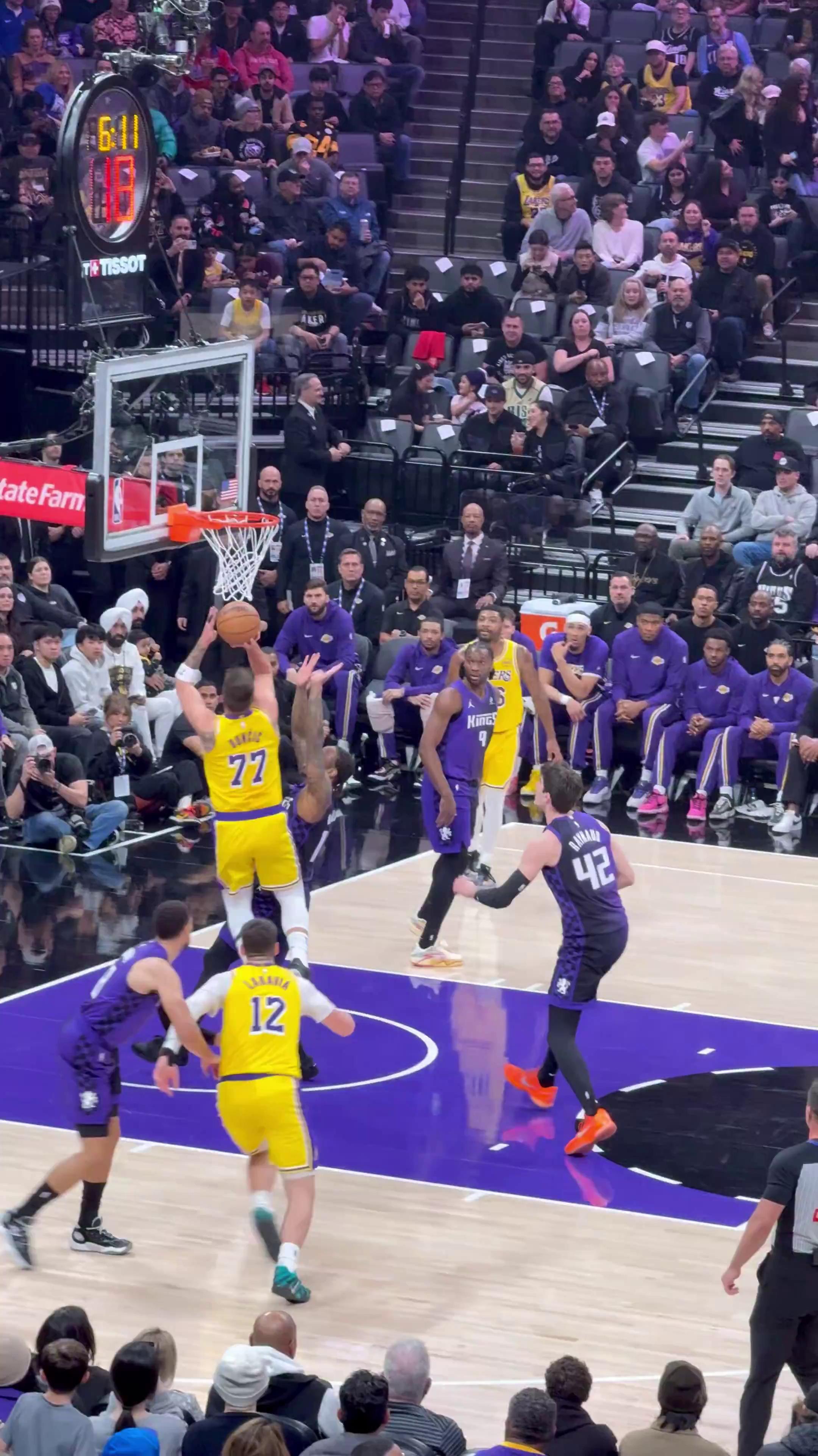 爱游戏-东契奇在西班牙队比赛中突破纪录，赛况扑朔迷离引发热议！的简单介绍